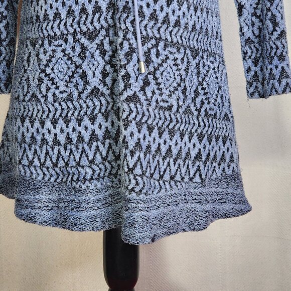 One World Periwinkle Black Mix Pattern 3/4 Sleeve Poly Lace Up Front Top Size S - Picture 5 of 16